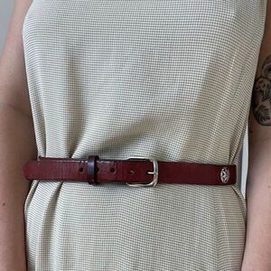 Vintage 1990s Womens Brown Leather Star Studded Skinny Western Belt Sz M